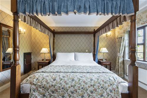 4 Star Castle Suite in Ireland - Hotel Suite Connemara