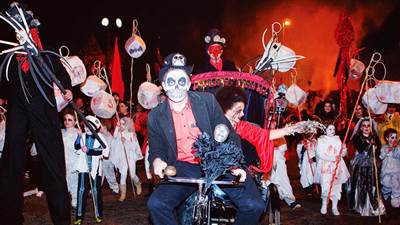 derry halloween main - Book Hotel room at Ballyliffin