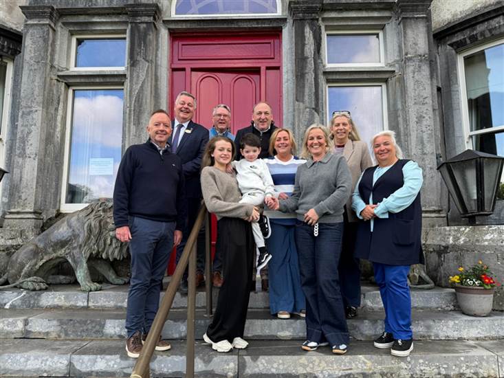 Ballyseede Castle Hosts Fundraising Event Raising €41,117 for Ronald McDonald House Ireland