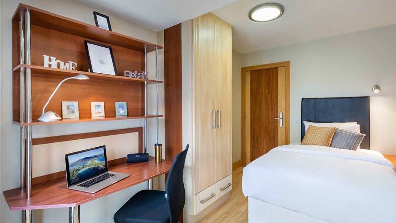 Cuirt Na Coiribe Room 1 Interior 1