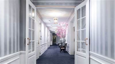 Banquette corridor