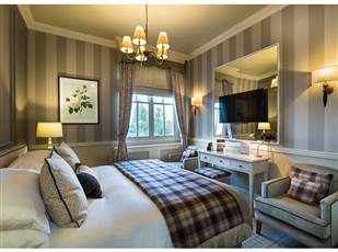 Luxury Hotel Room in Essex - Double Room Cheshire