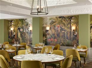 Luxury Restaurant in Essex - Down Hall Hotel Garden Room