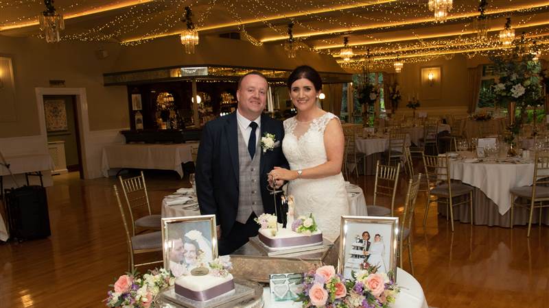 KILLARNEY NIGHT OUT TO WEDDING BELLS IN CLONAKILTY - MARY & EAMONN'S FERNHILL WEDDING