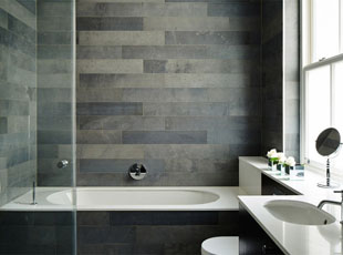 One Bed Apartment Bathroom - London Family Friendly APARTMENTS