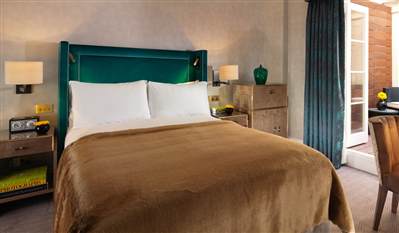 Deluxe Double Room 2
