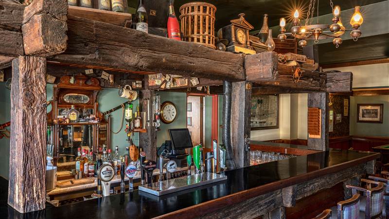 Cave bar 2 resize