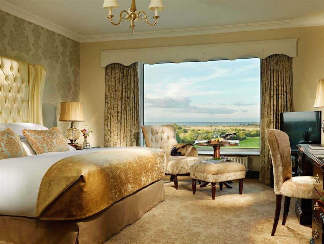 Hotels with Interconnecting Rooms 𝗙𝗿𝗼𝗺 €𝟰𝟱𝟬 𝗽𝗲𝗿 𝗿𝗼𝗼𝗺 at GLENLO ABBEY luxury hotel in Galway