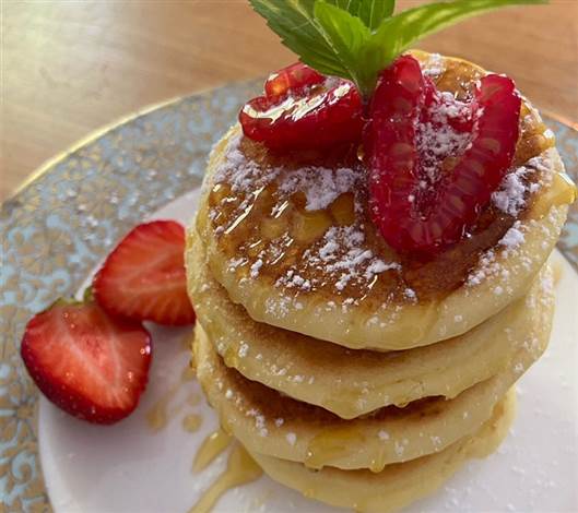 American-Style-Buttermilk-Pancakes-with-