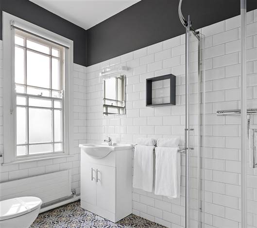 Superior Lake View Bathroom