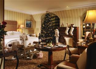 Christmas Bedroom (1)
