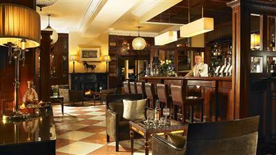 The Manor Bar