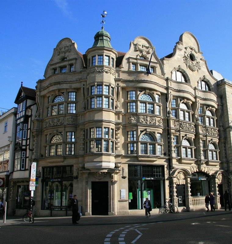 Hotels near Oxford Street Imperial London Hotels