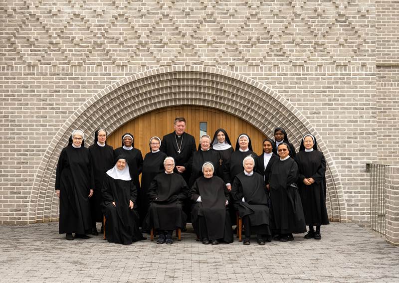 Benedictine Community and Archbishop Fra