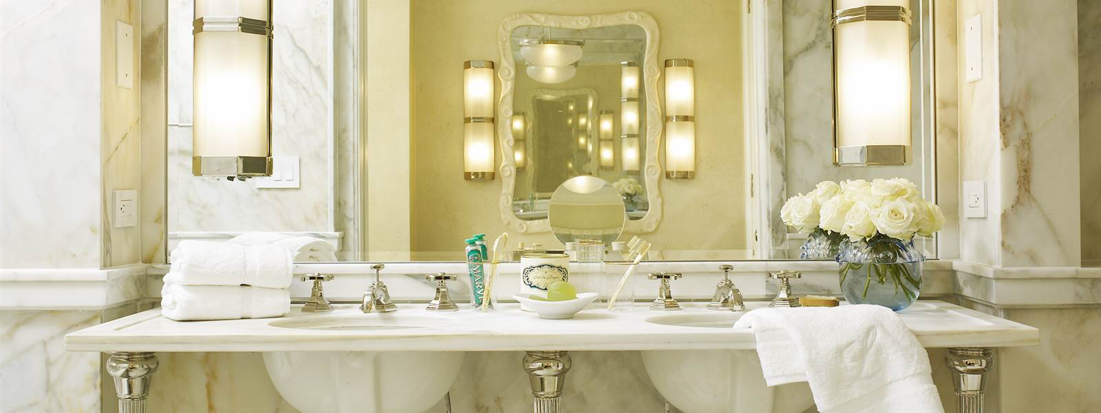 Luxury Hotel with Bathroom in Manhattan, NYC