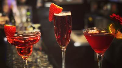 Bellinis Bar