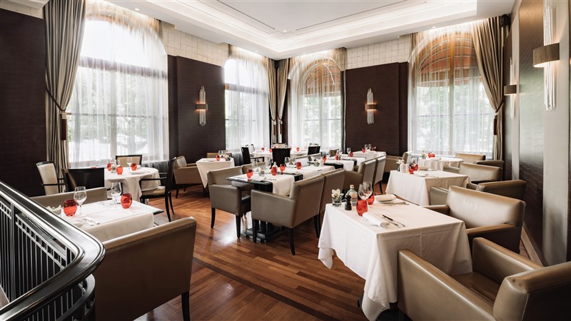 Make a Reservation at The Gusto Restaurant in Geneva