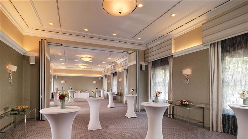 Book Your Meeting Rooms and Conferences in Geneva