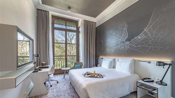 Best Places to Stay in Switzerland - Lake Geneva Places to Stay