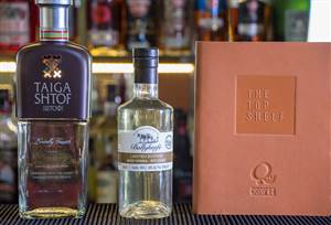 Morrison_Hotel_Top_Shelf_Bottles66
