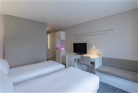 Room 216 4 Twin (1) small