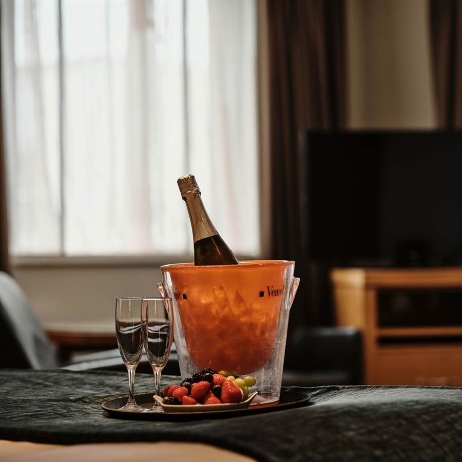 focus on champagne