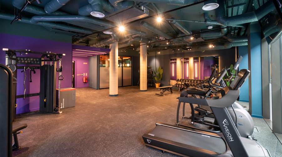 Queen Street Place Gym 2