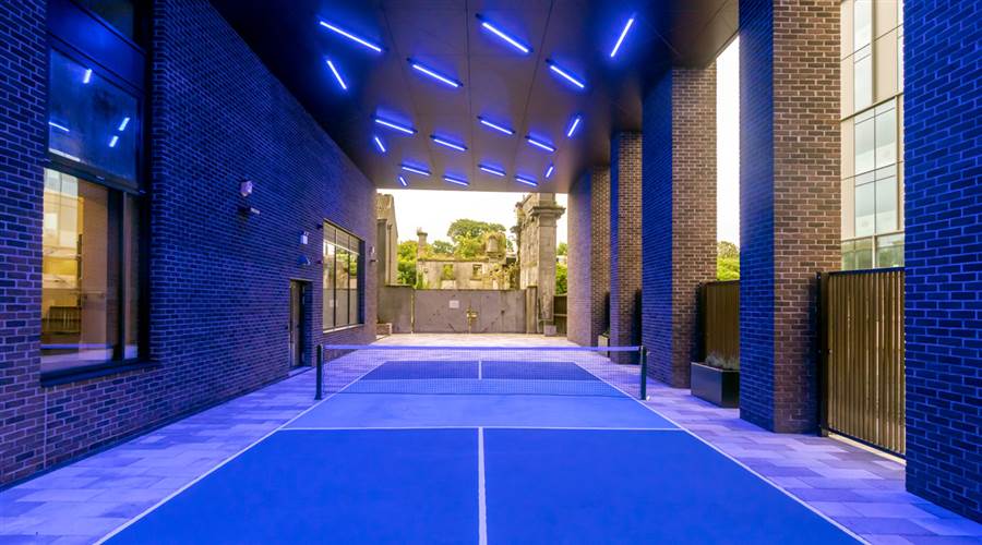 Queen Street Place Pickelball Court