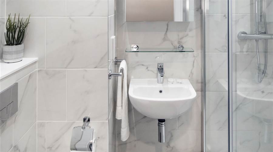 Ensuite Bathroom