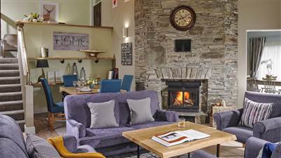 Self Catering Accommodation with Living Room in Kerry