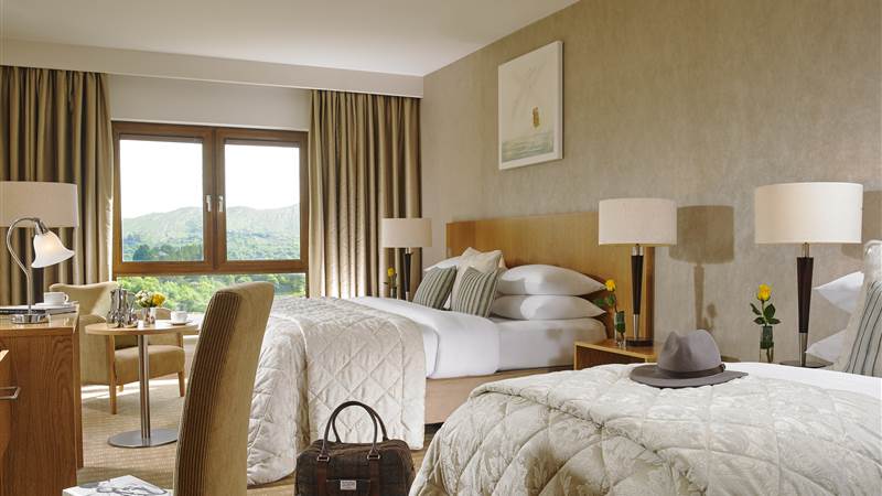 Family Hotels in Kerry 𝗙𝗿𝗼𝗺 €𝟭𝟭𝟬 𝗽𝗲𝗿 𝗿𝗼𝗼𝗺, Sneem Hotel 4 Star 