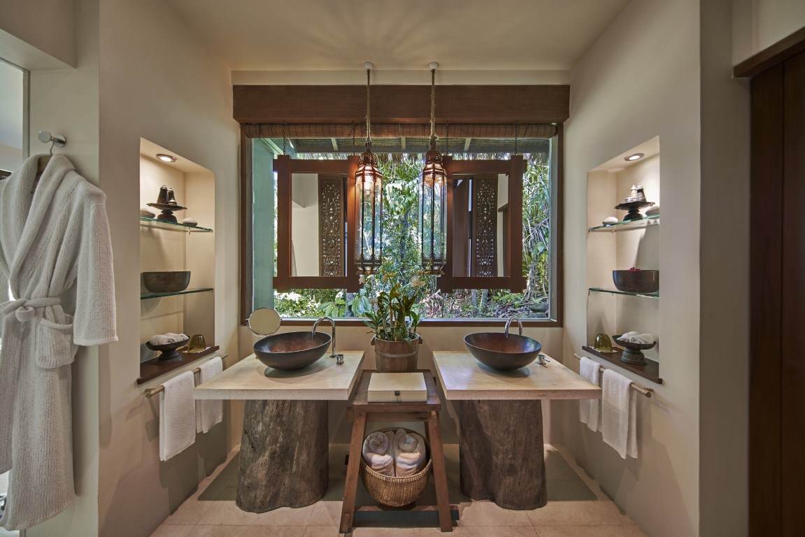 bathroom setup at one bedroom jungle villa