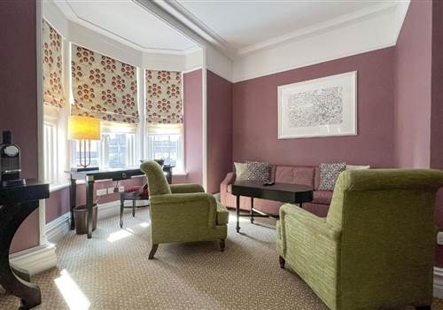 luxury rooms in St Ermins in central London